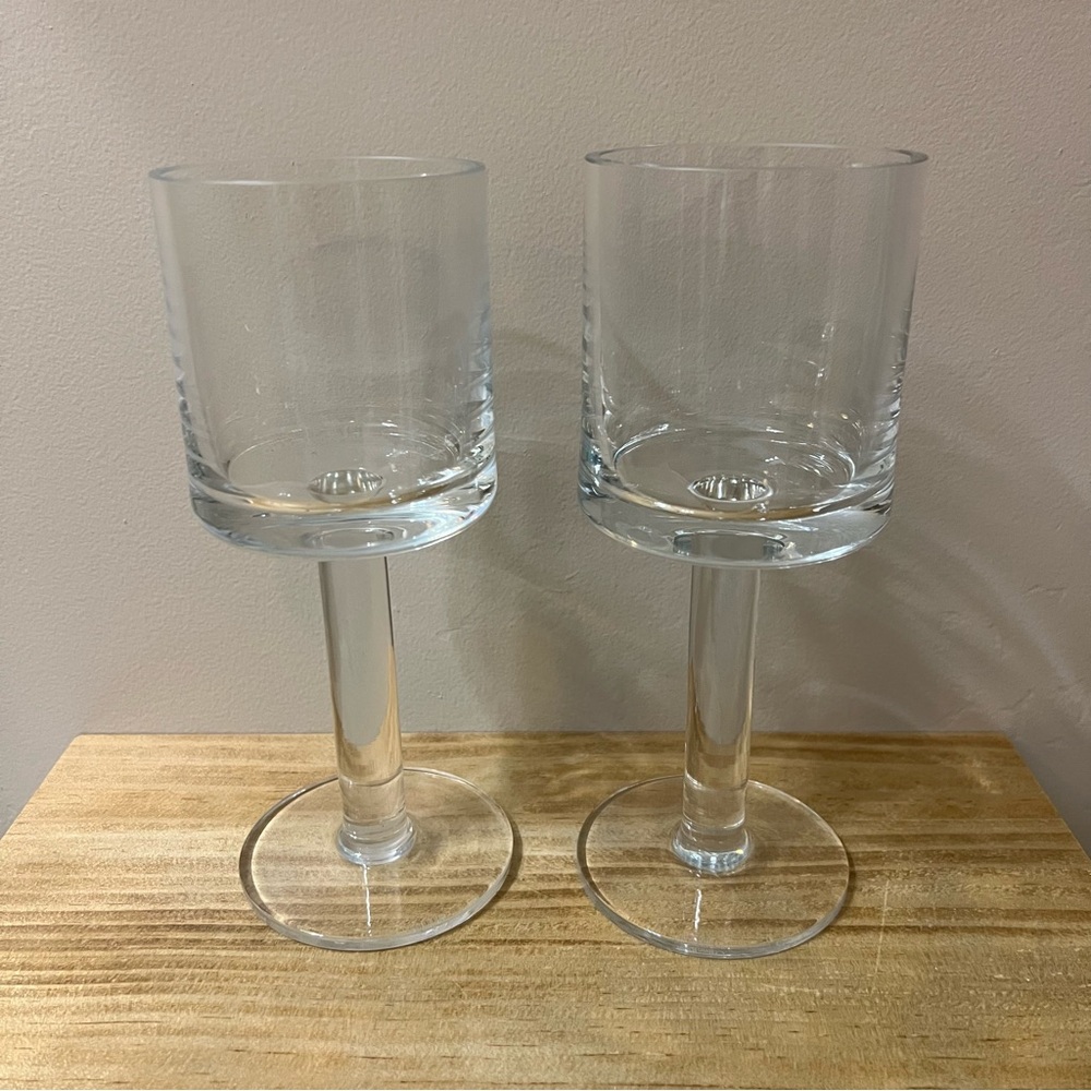 Calvin Klein Bergen Wine Glass Water Goblet Set of 2